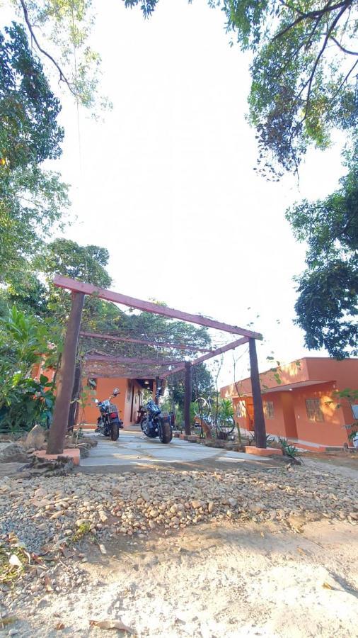 Ct Vila Raiza Goulao Pirenopolis Exterior photo